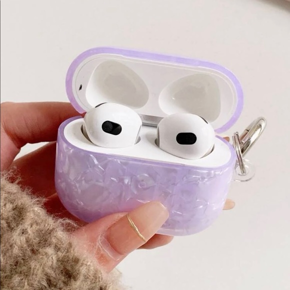 AirPods Pro case - Picture 4 of 5